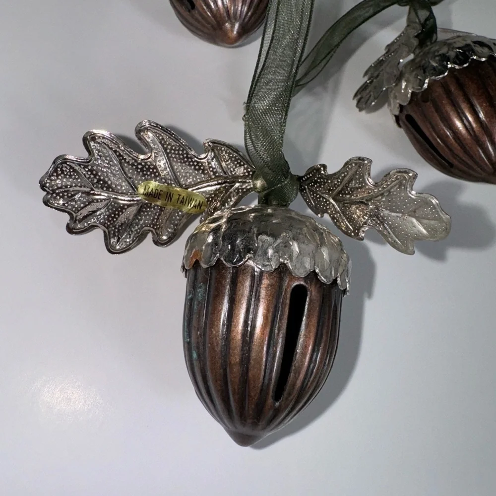 Vintage Acorn Christmas Bell Ornament Lot 5 Metal Taiwan Silver & Bronze 2.5